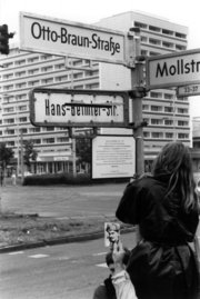 Foto eines Straßenschildes in Berlin